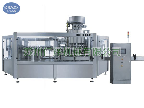 22000，24000瓶/時(shí) 沖瓶灌裝旋蓋三合一機(jī)組